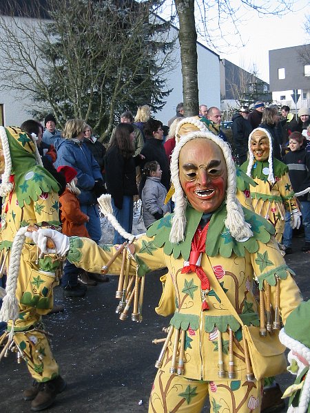 Schelle Schelle, Schell - au